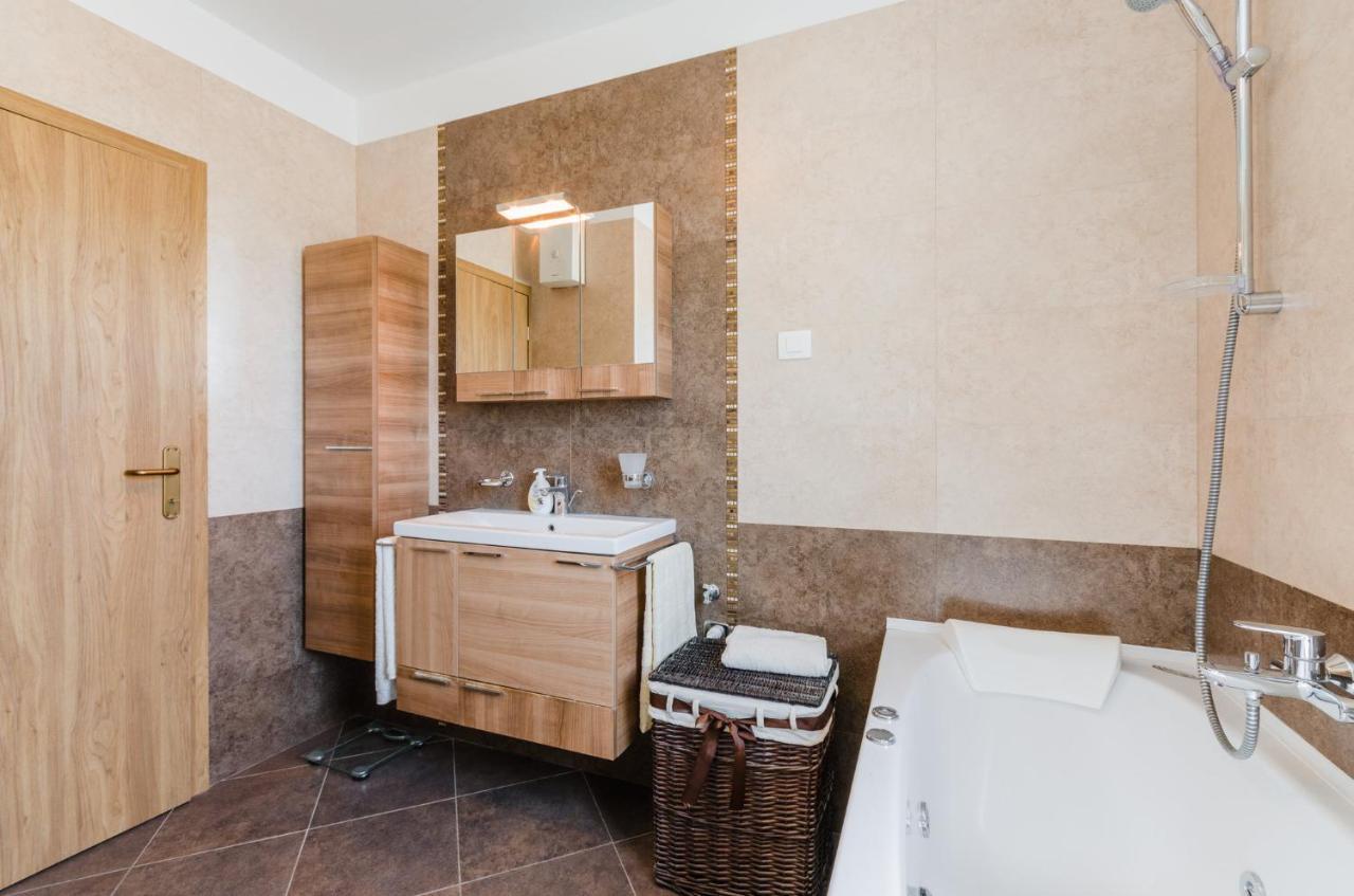 בריביר Villa Valentina מראה חיצוני תמונה